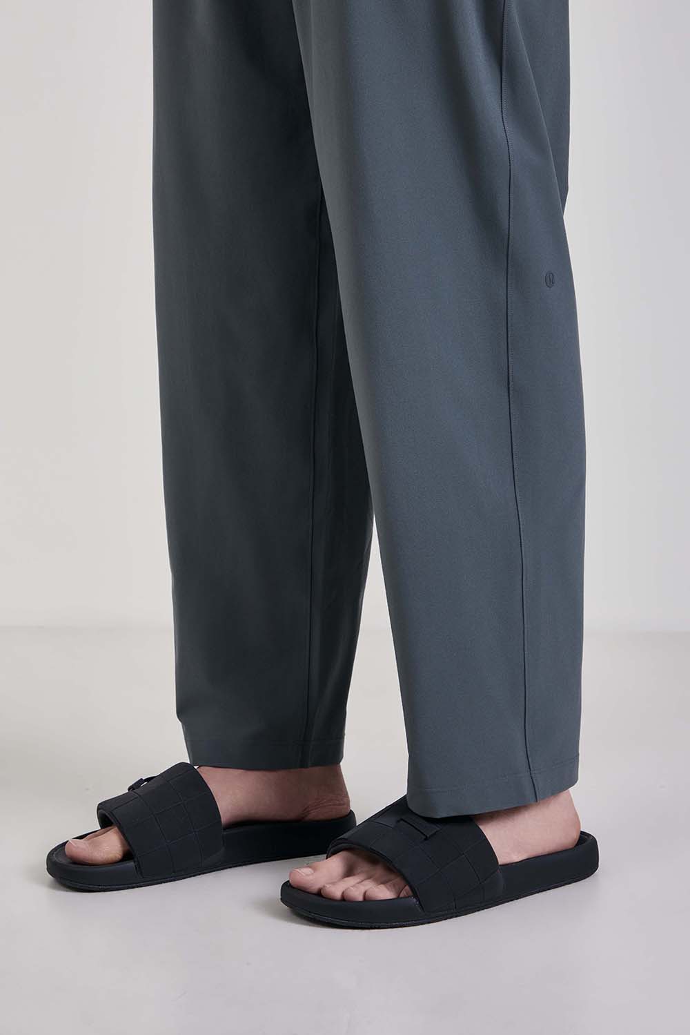 M Restfeel Woven Slide